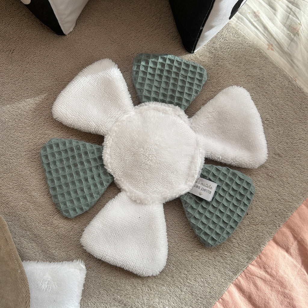 fleur-sensorielle-lanaturedespetits