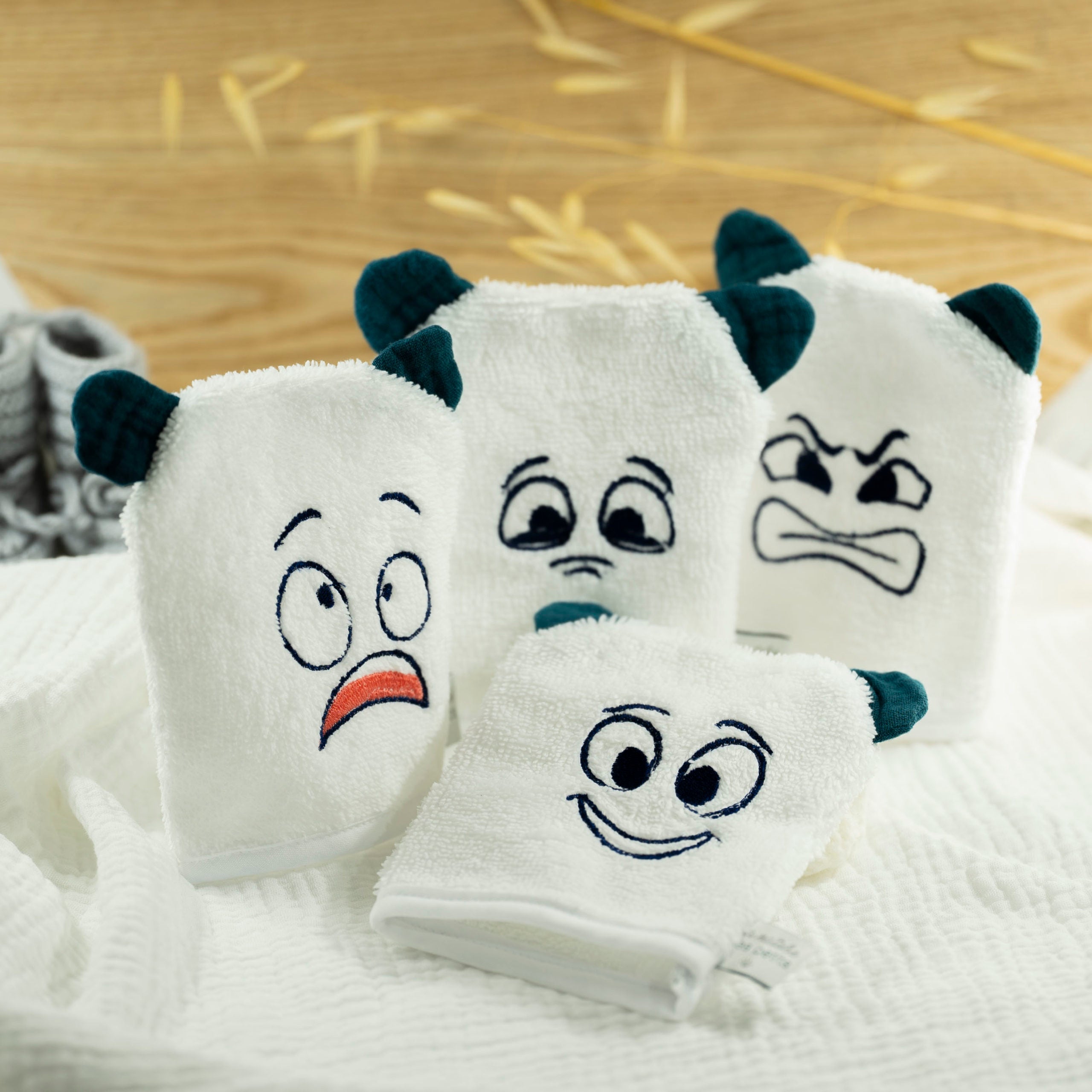 4 gants d’apprentissage enfants émotion
