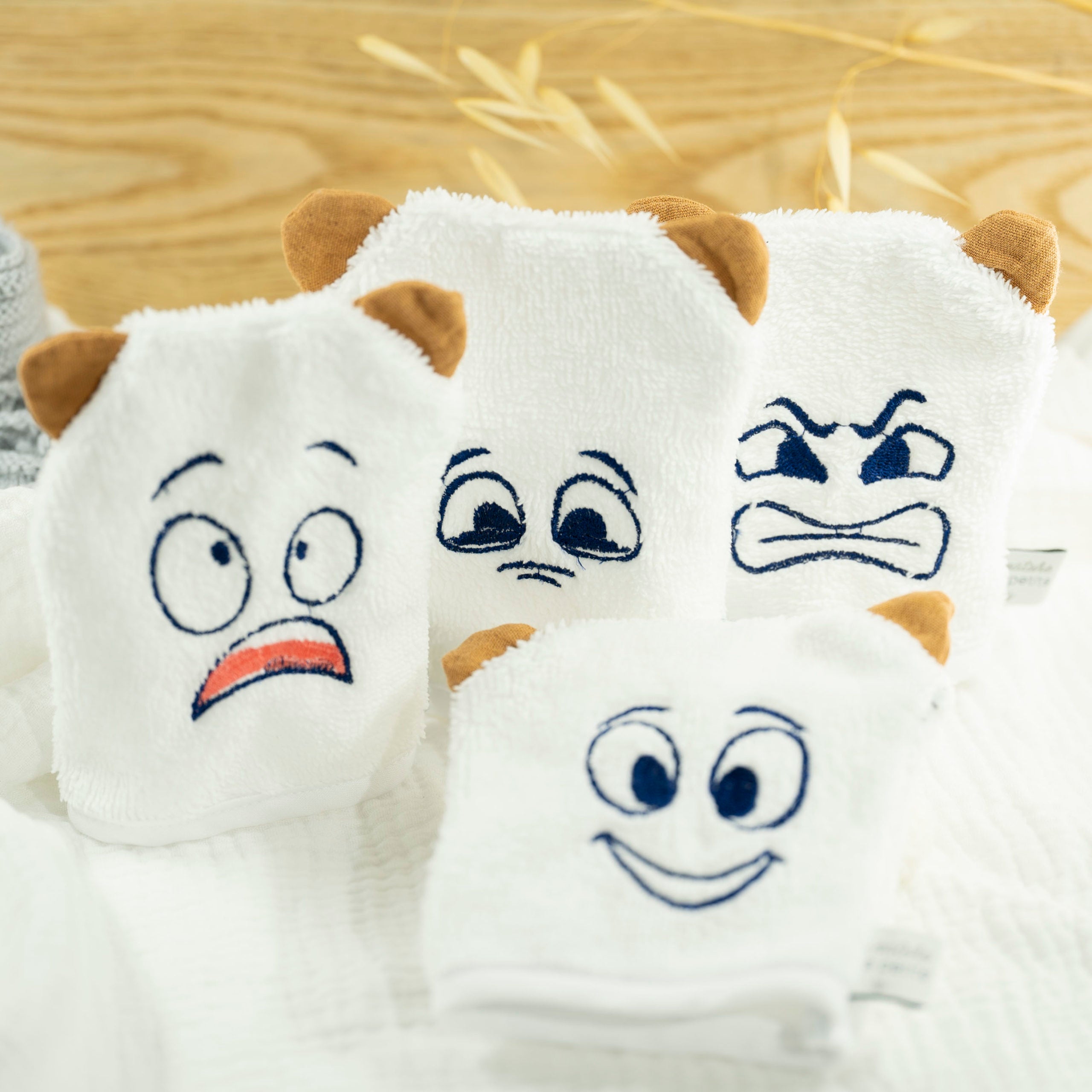 4 gants d’apprentissage enfants émotion