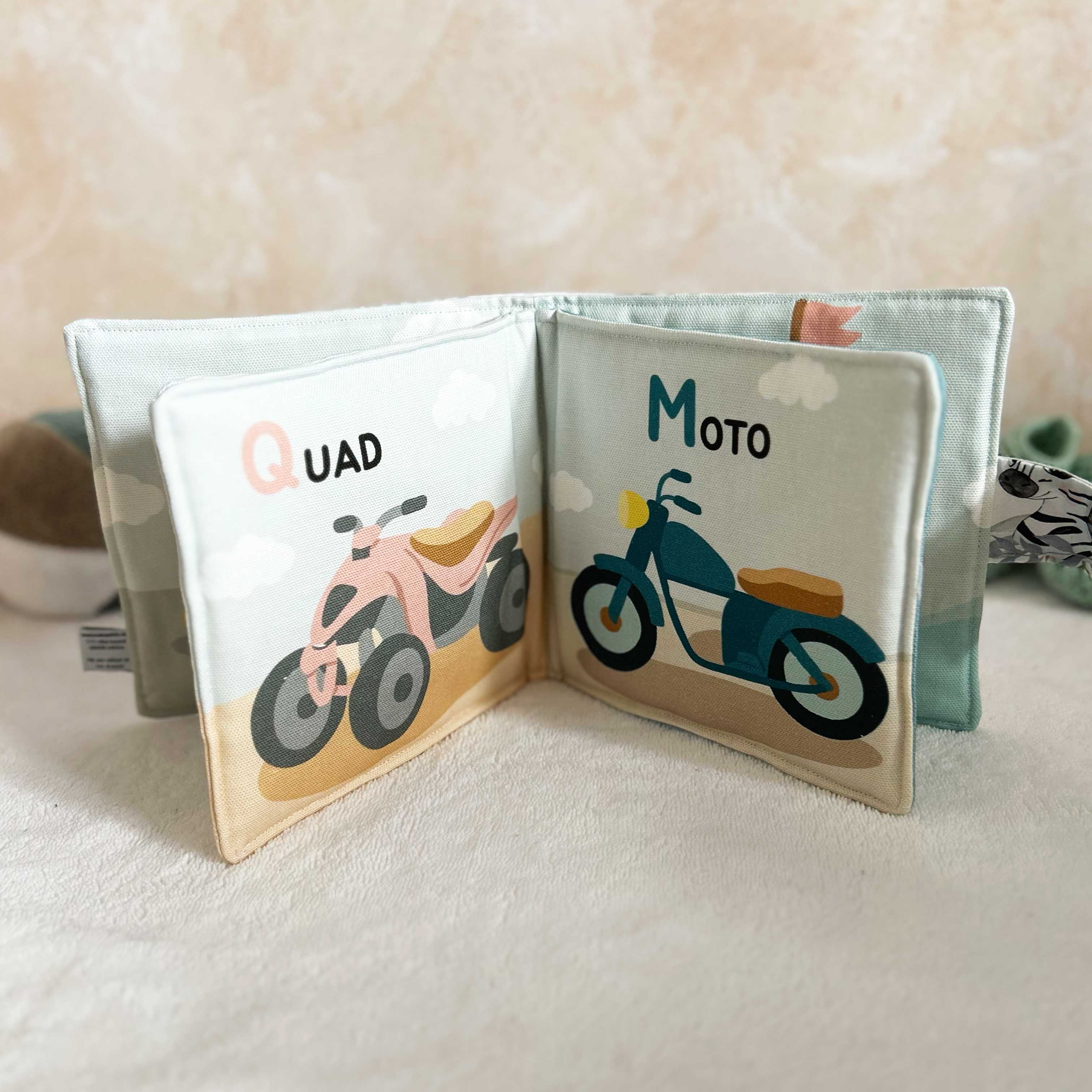 Livre d’éveil – Transport