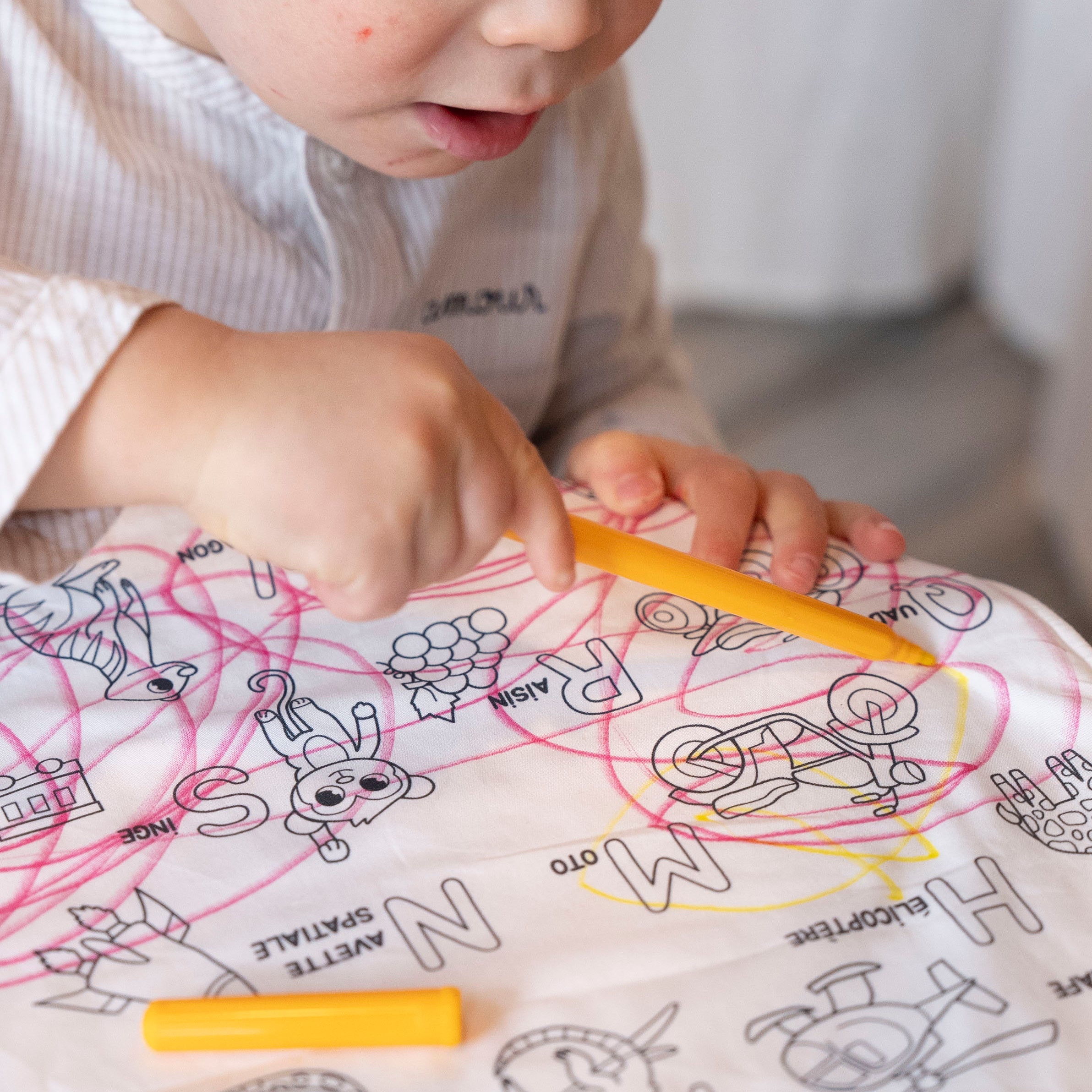 Set de table à colorier lavable recto/verso – Petit bricoleur