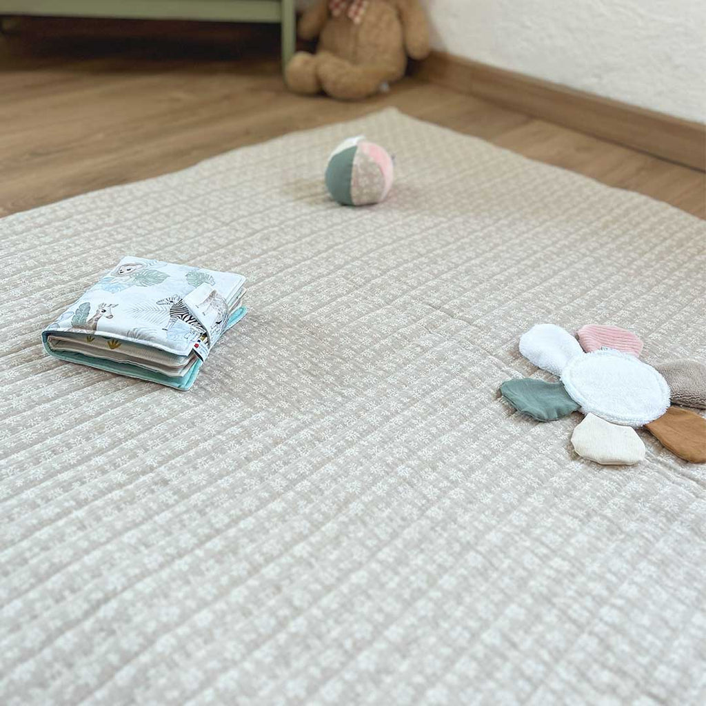 Tapis de jeu nomade et évolutif – Feuillages