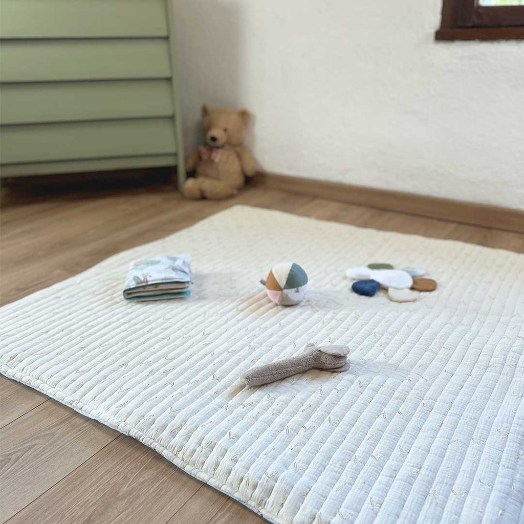 Tapis de jeu nomade et évolutif -Ecru doré