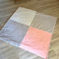 Tapis d’éveil nomade et évolutif – Fleurs/pêche