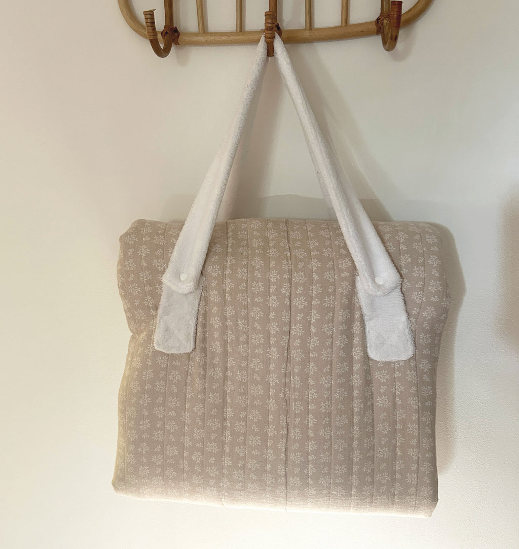 Tapis d’éveil nomade et évolutif – Fleurs/pêche
