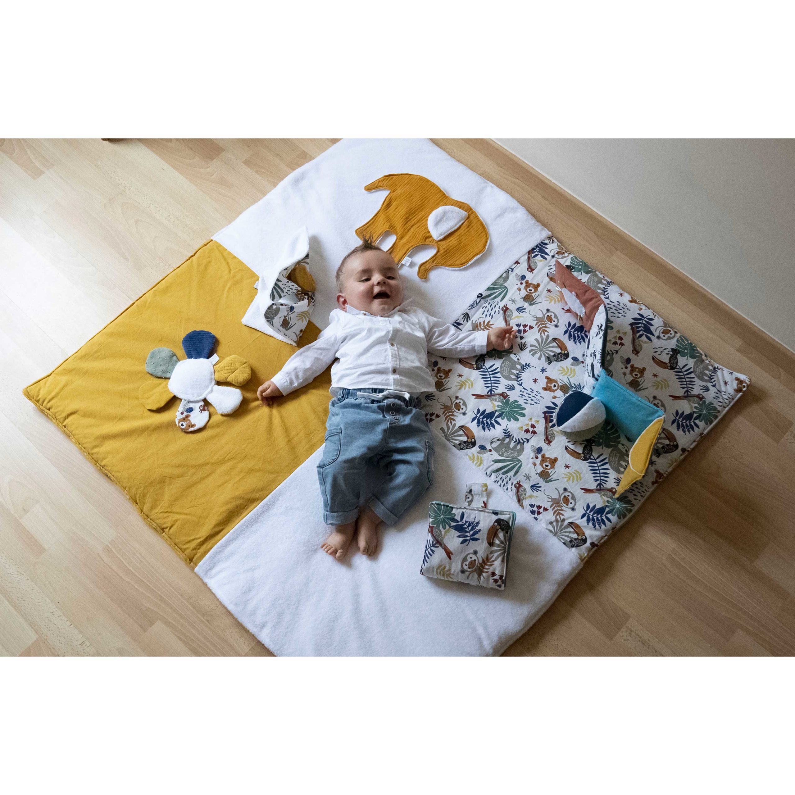 A partir de quel âge utiliser un tapis d'éveil pour votre bébé ?