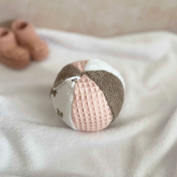 Balle sensorielle bébé