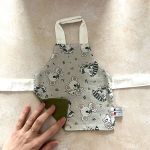 Tablier de poupée - Koala/Olive