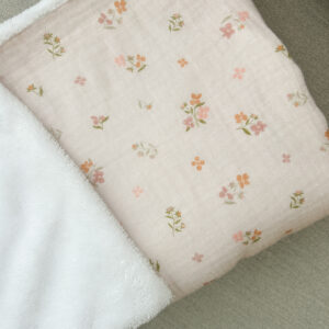 couverture-fleurs-bebe-2